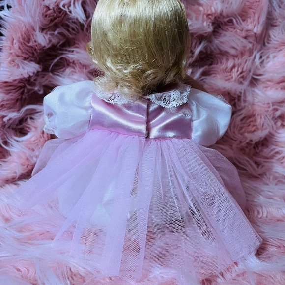 Ashton Drake Galleries 1994 vintage Ballerina tutu Halo Porcelain Doll - Picture 4 of 8